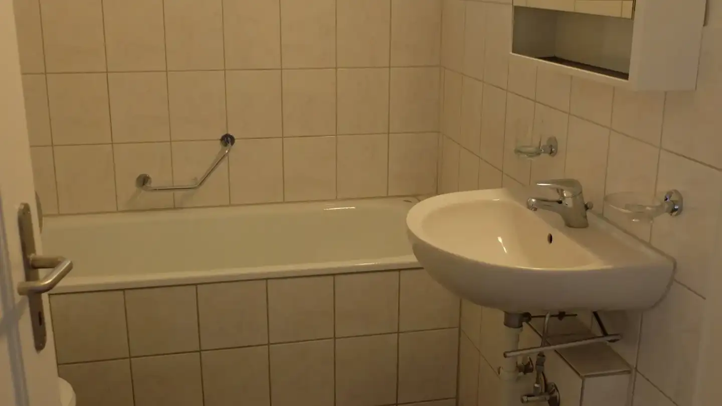 Wohnung mieten - Rue De Morat / Murtenstrasse 49, 2502 Biel/Bienne - Foto 4