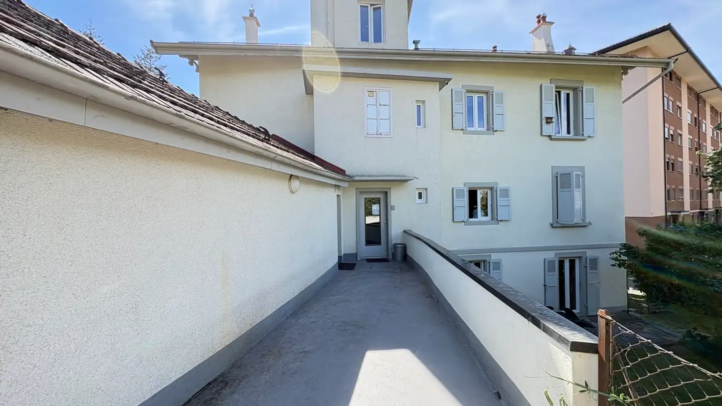 Commerciale in affitto - Avenue Des Alpes 77, 1814 La Tour-de-Peilz