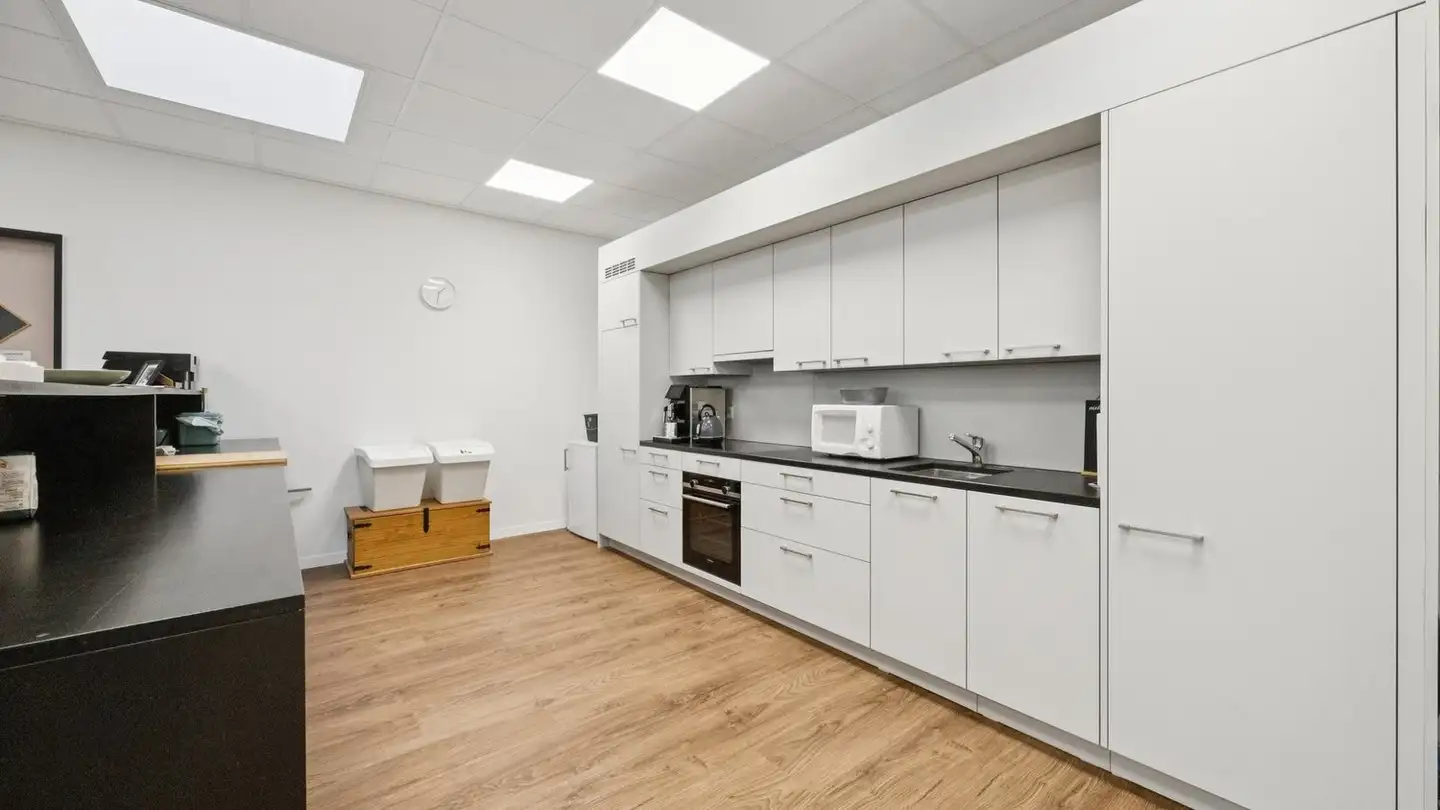 Office space for rent - Blegistrasse 11a, 6340 Baar - Photo 4