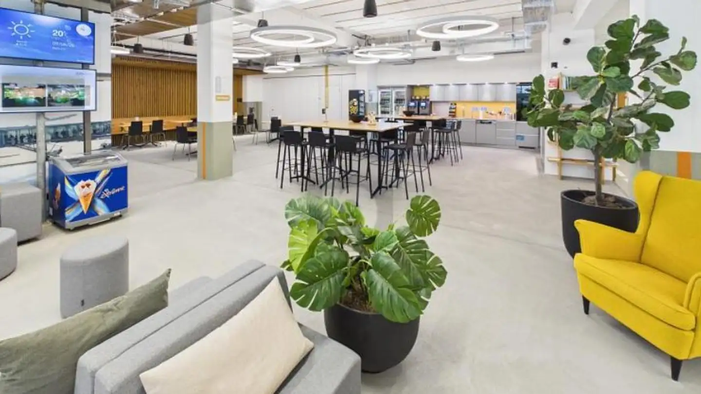 Office space for rent - 3066 Stettlen