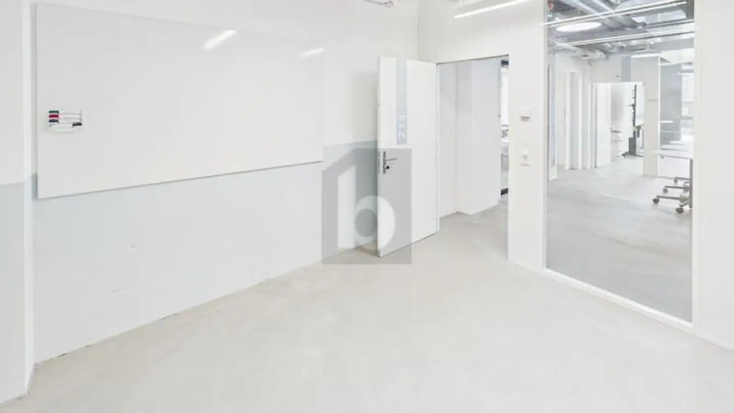 Office space for rent - 3066 Stettlen