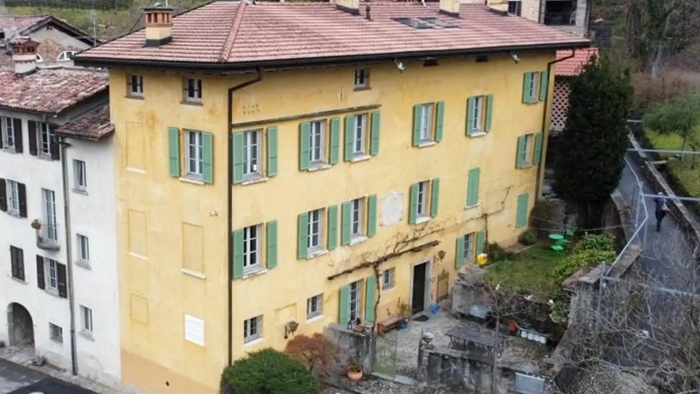 Apartment for rent - 6918 Figino