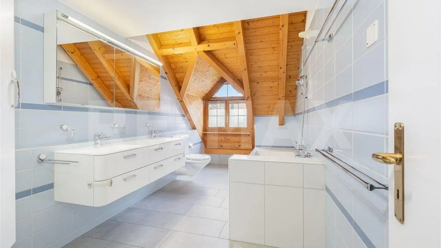 Wohnung kaufen - Dorfstrasse 23, 8184 Bachenbülach - Foto 3