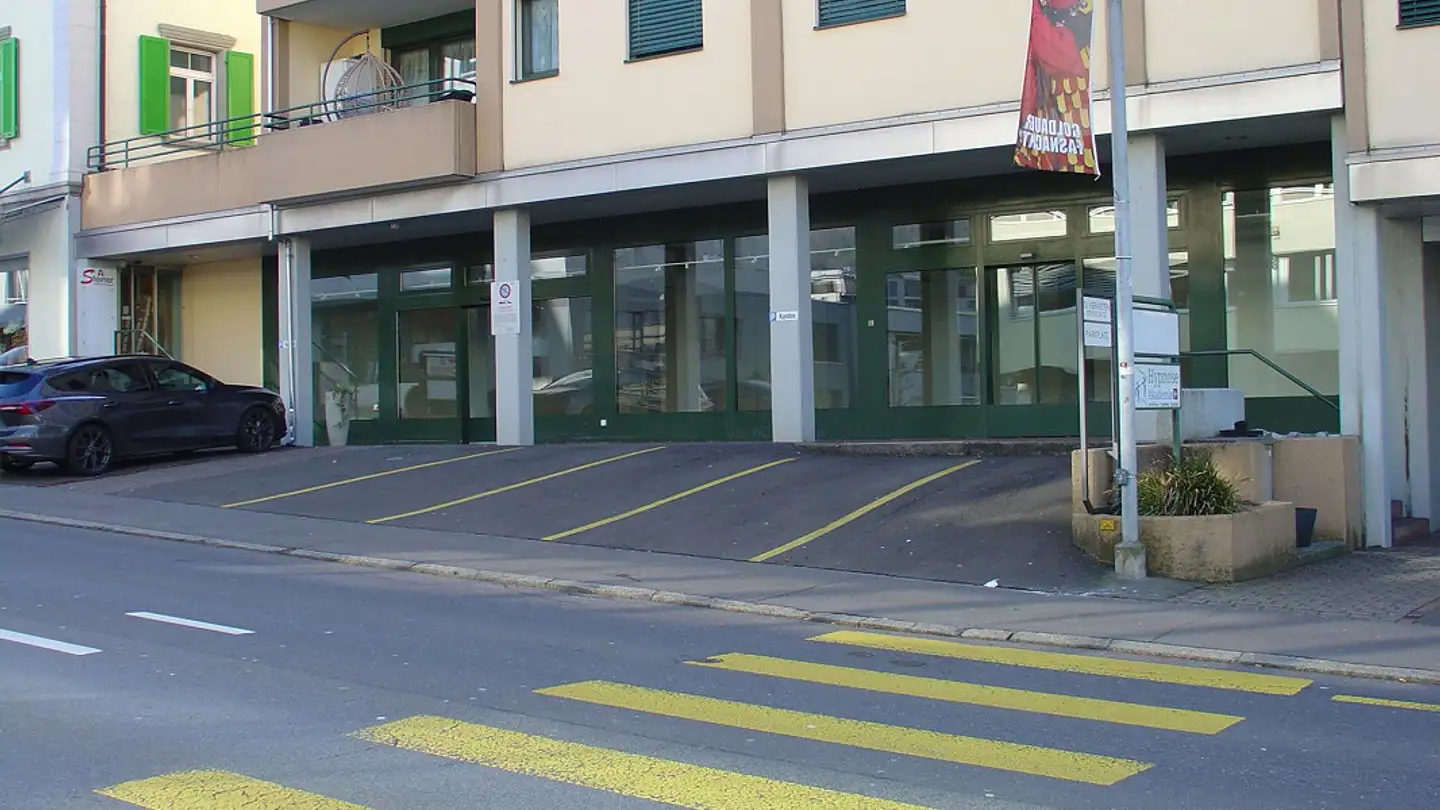 Spazio ufficio in affitto - Bahnhofstrasse 13, 6410 Goldau - Photo 2