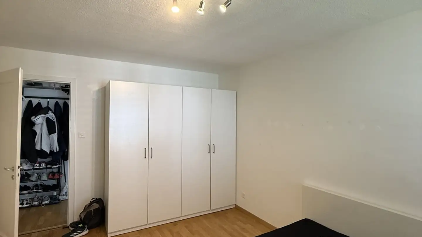 Zimmer mieten - Wehntalerstrasse 414, 8046 Zürich