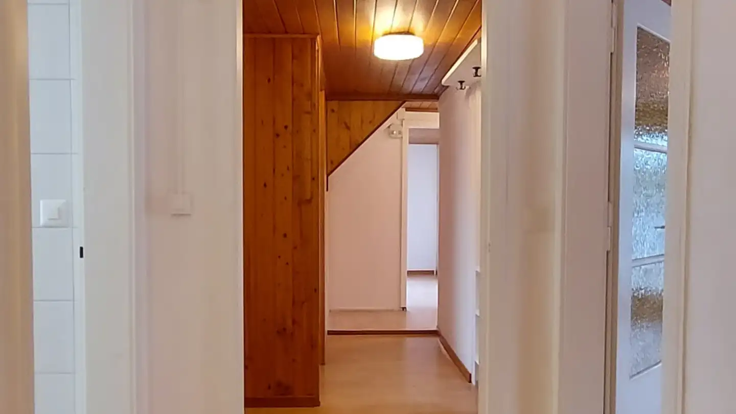 Wohnung mieten - Kerzersstrasse 9, 3225 Müntschemier - Foto 2