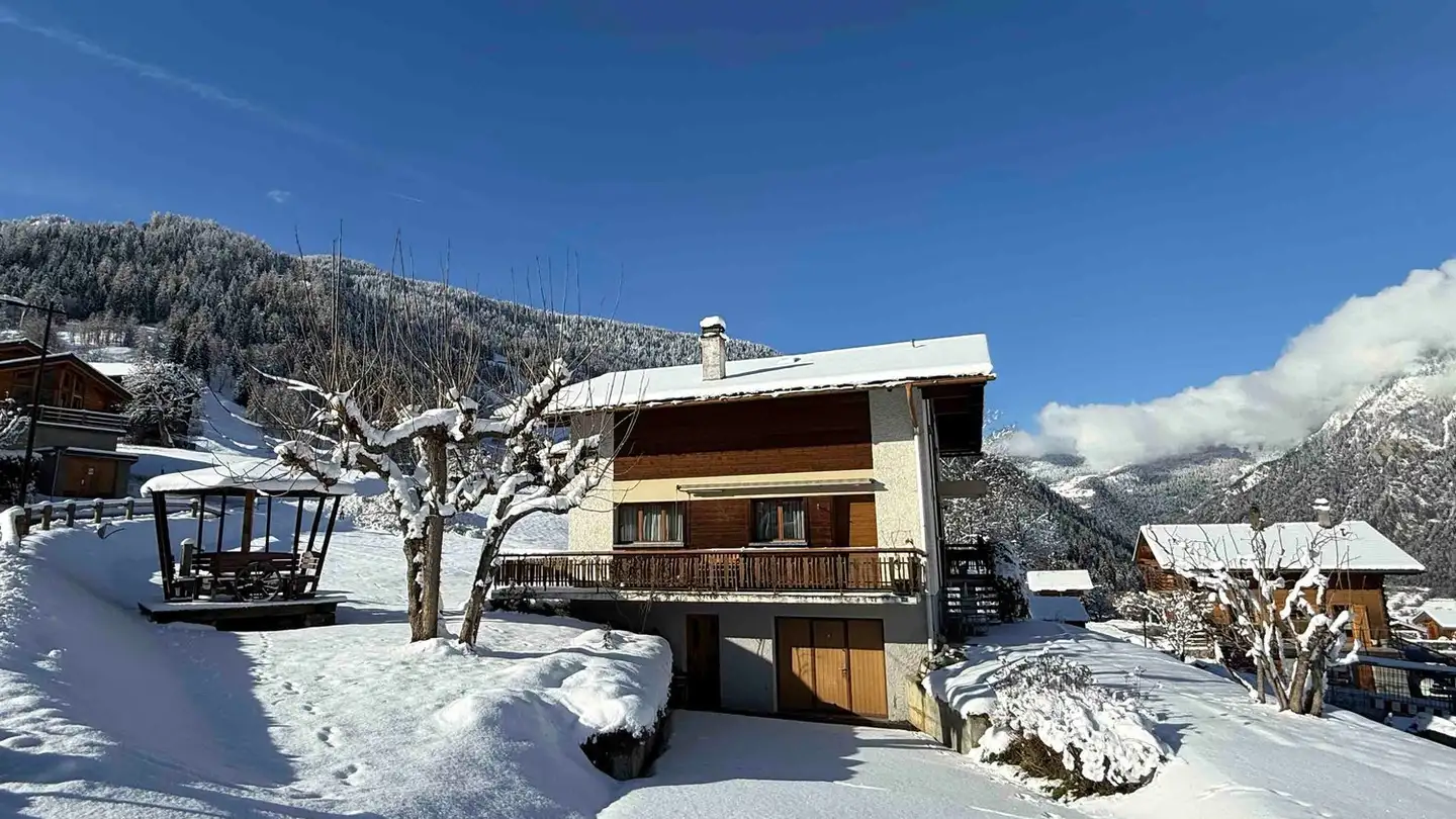 Chalet for rent - Route De Bruson 68, 1934 Bruson - Photo 2