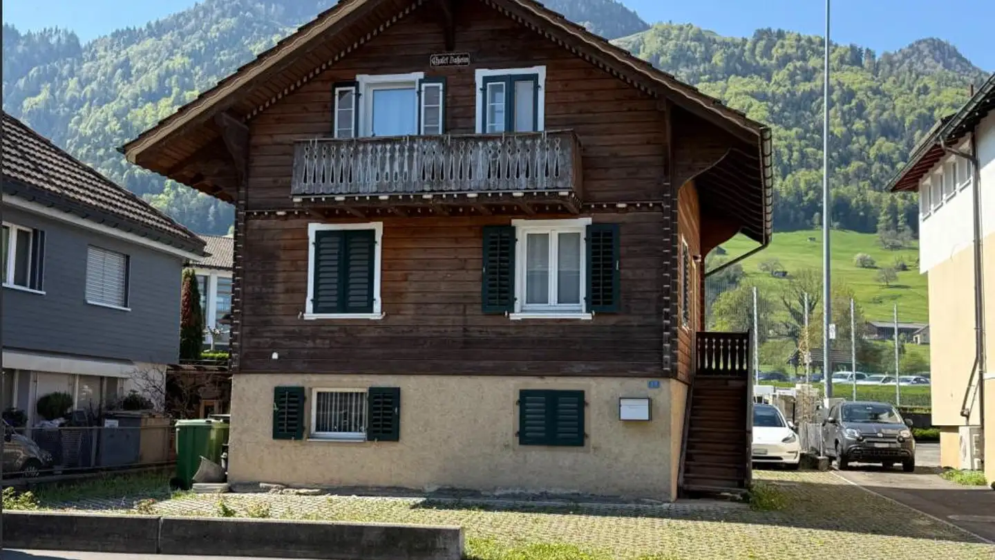 Chalet in vendita - Kantonsstrasse 30, 8864 Reichenburg