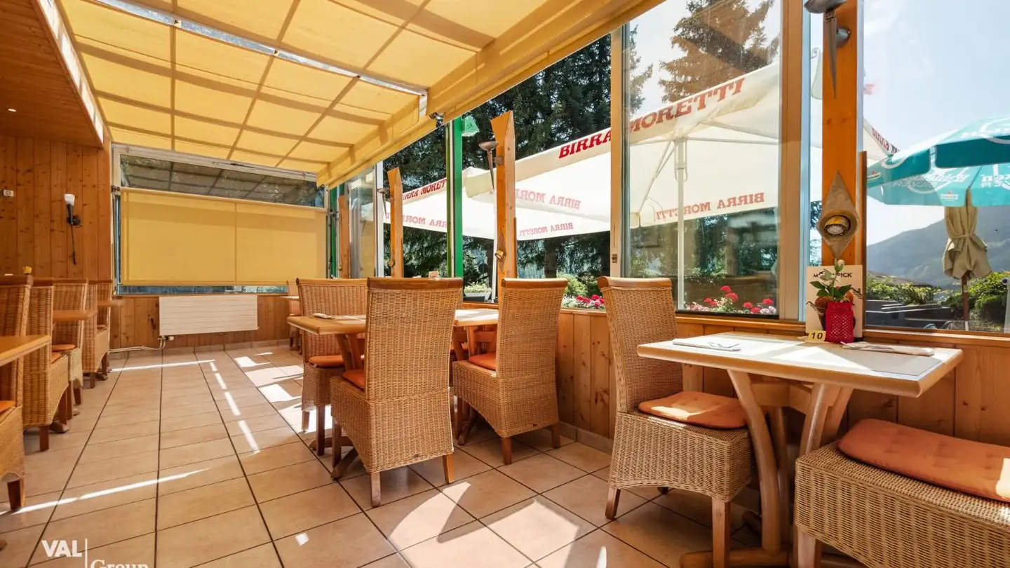 Hotel for sale - Ringstrasse 196, 3954 Leukerbad - Photo 2