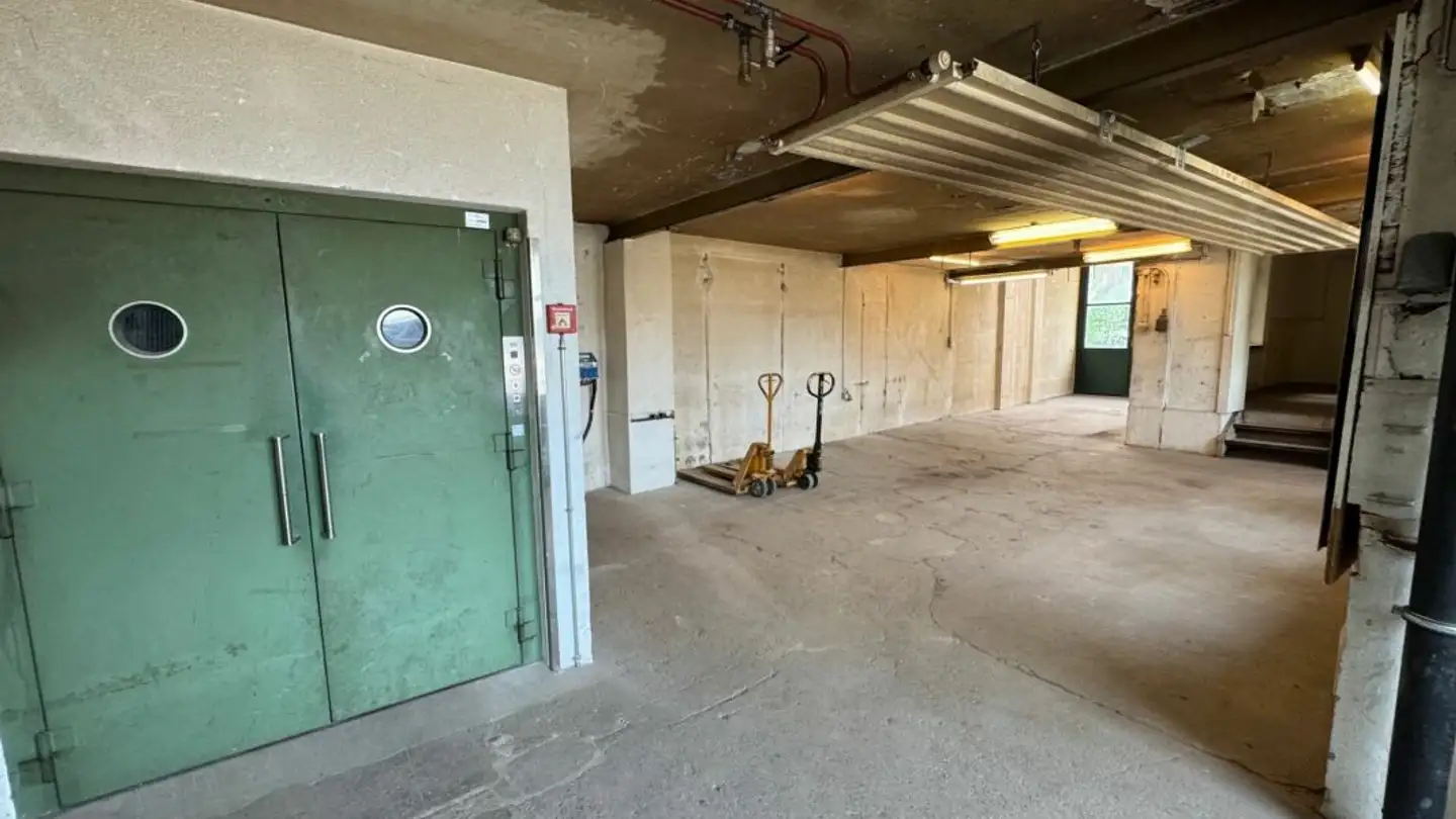 Workshop for rent - Untere Briggerstrasse 13, 8406 Winterthur