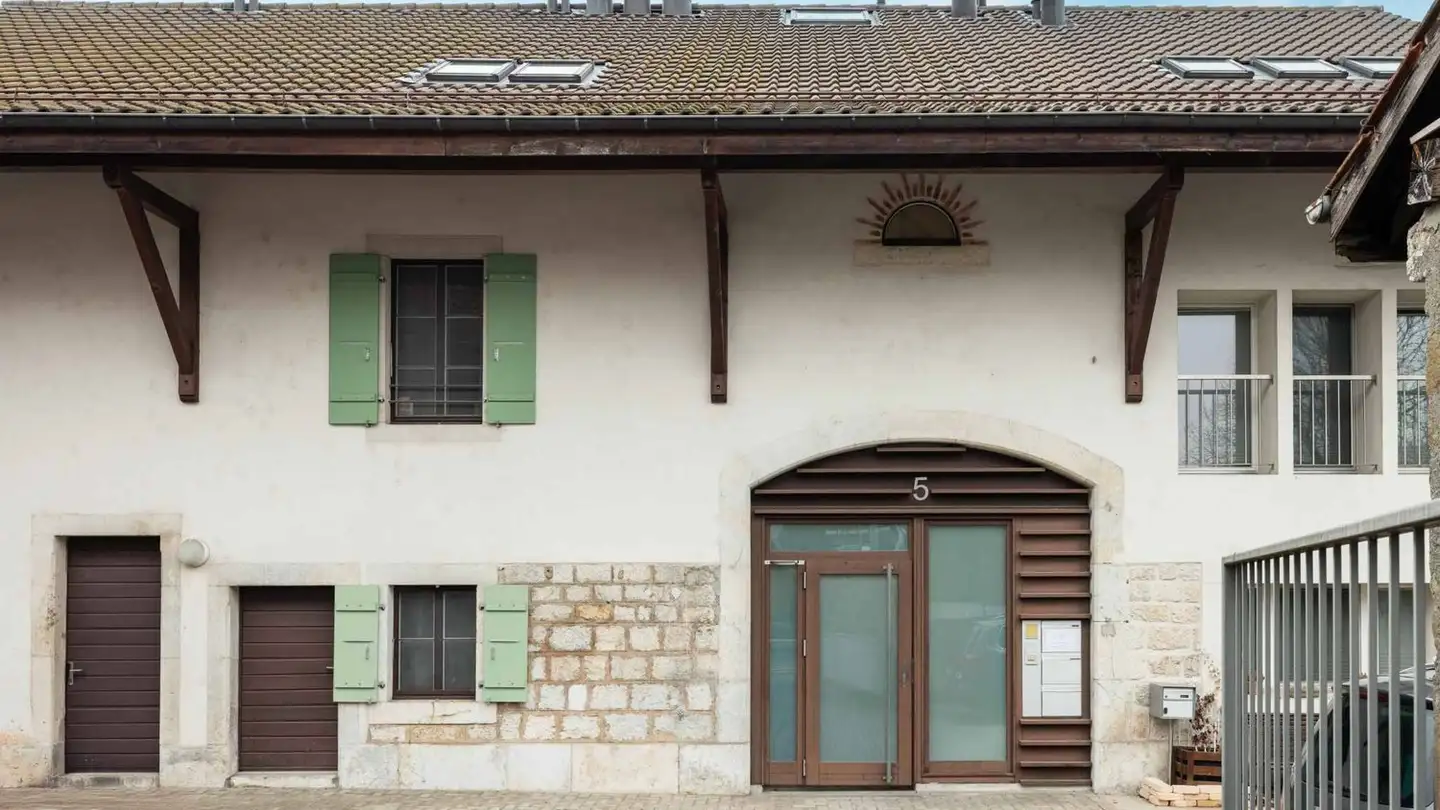 Dachgeschosswohnung kaufen - Route De Meyrin, 1217 Meyrin - Foto 2