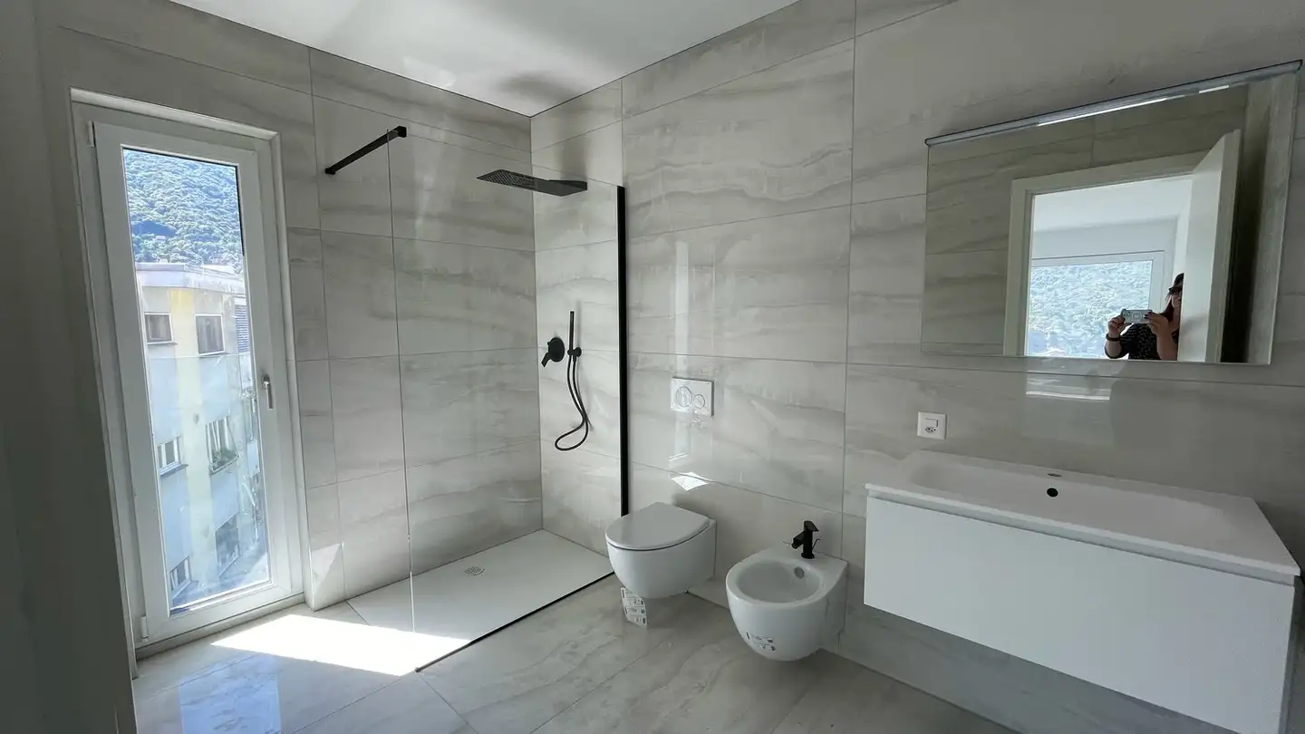 Appartement à vendre - Villaggio Del Sole, 6988 Ponte Tresa - Photo 2