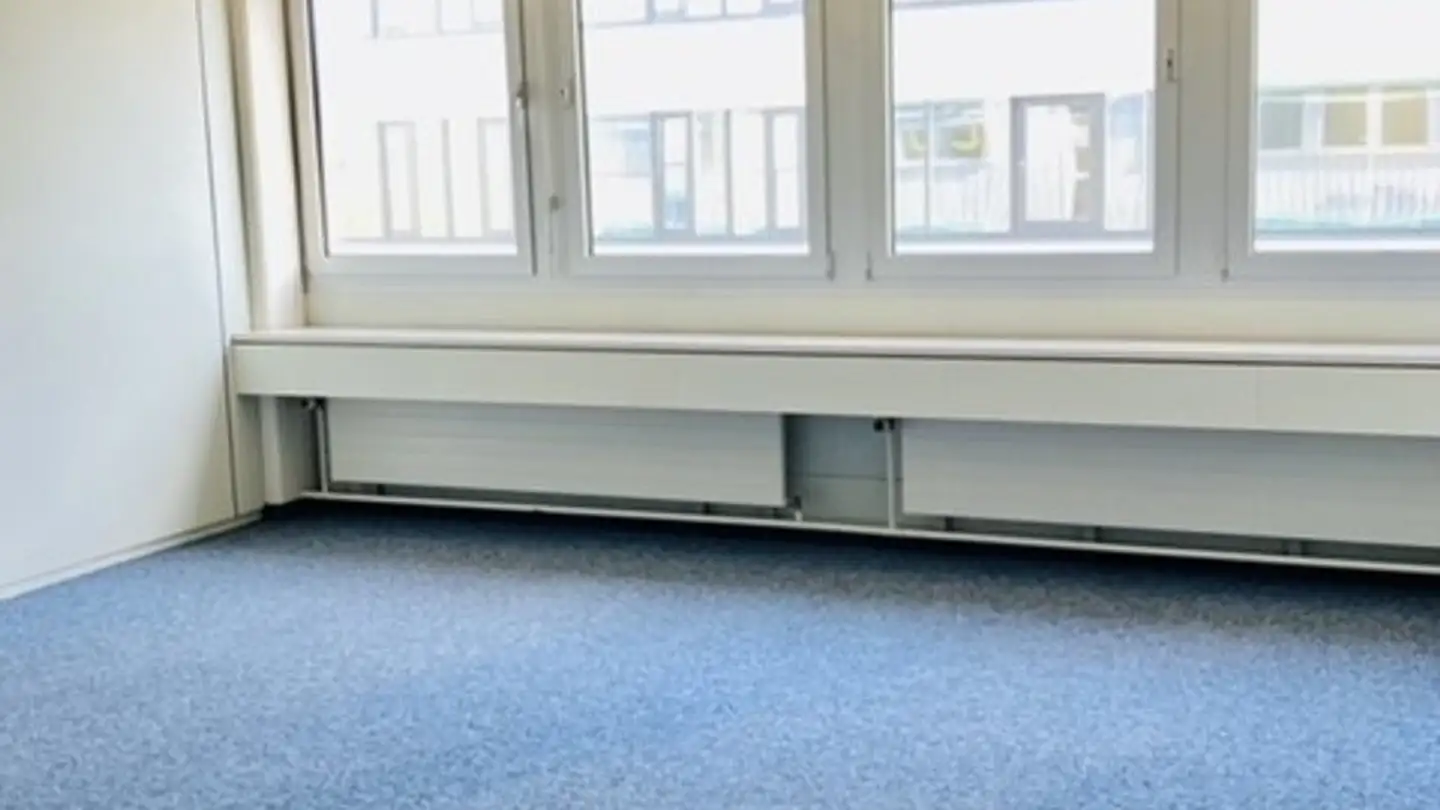 Office space for rent - Ringstrasse 5, 8603 Schwerzenbach