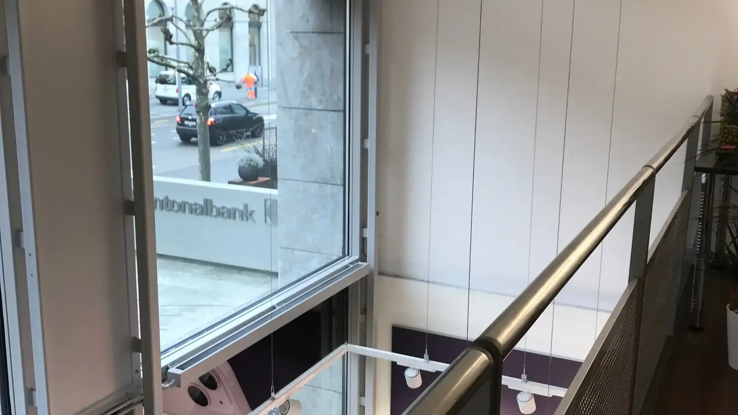 Shop for rent - Bahnhofplatz 1, 5000 Aarau - Photo 3