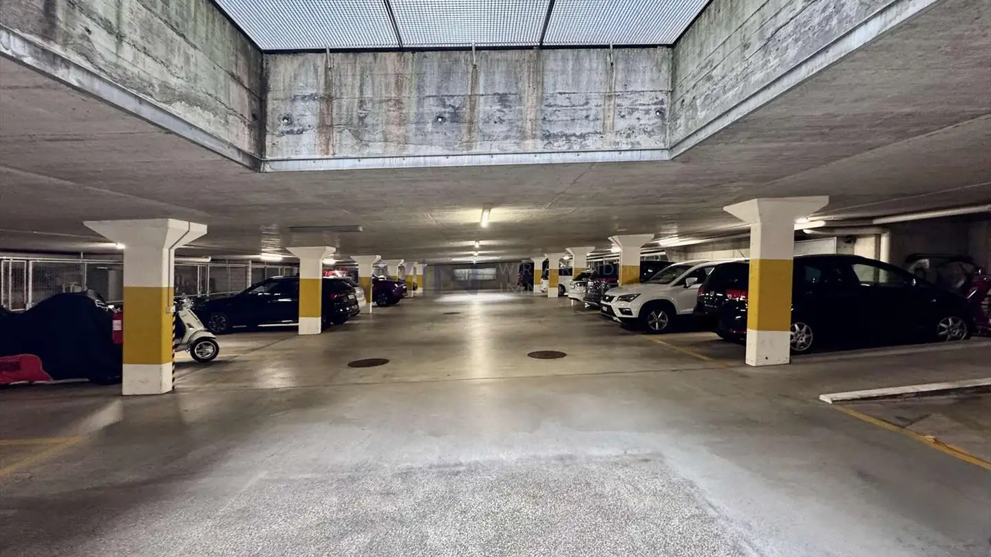 Parcheggio sotterraneo in vendita - 6033 Buchrain - Foto 2