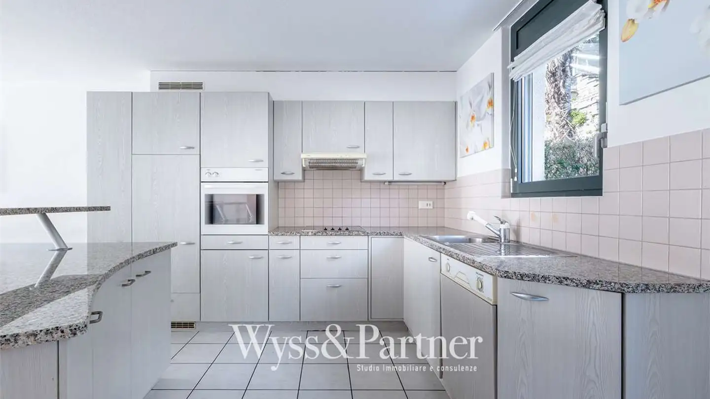 Apartment for rent - 6597 Agarone - Photo 2