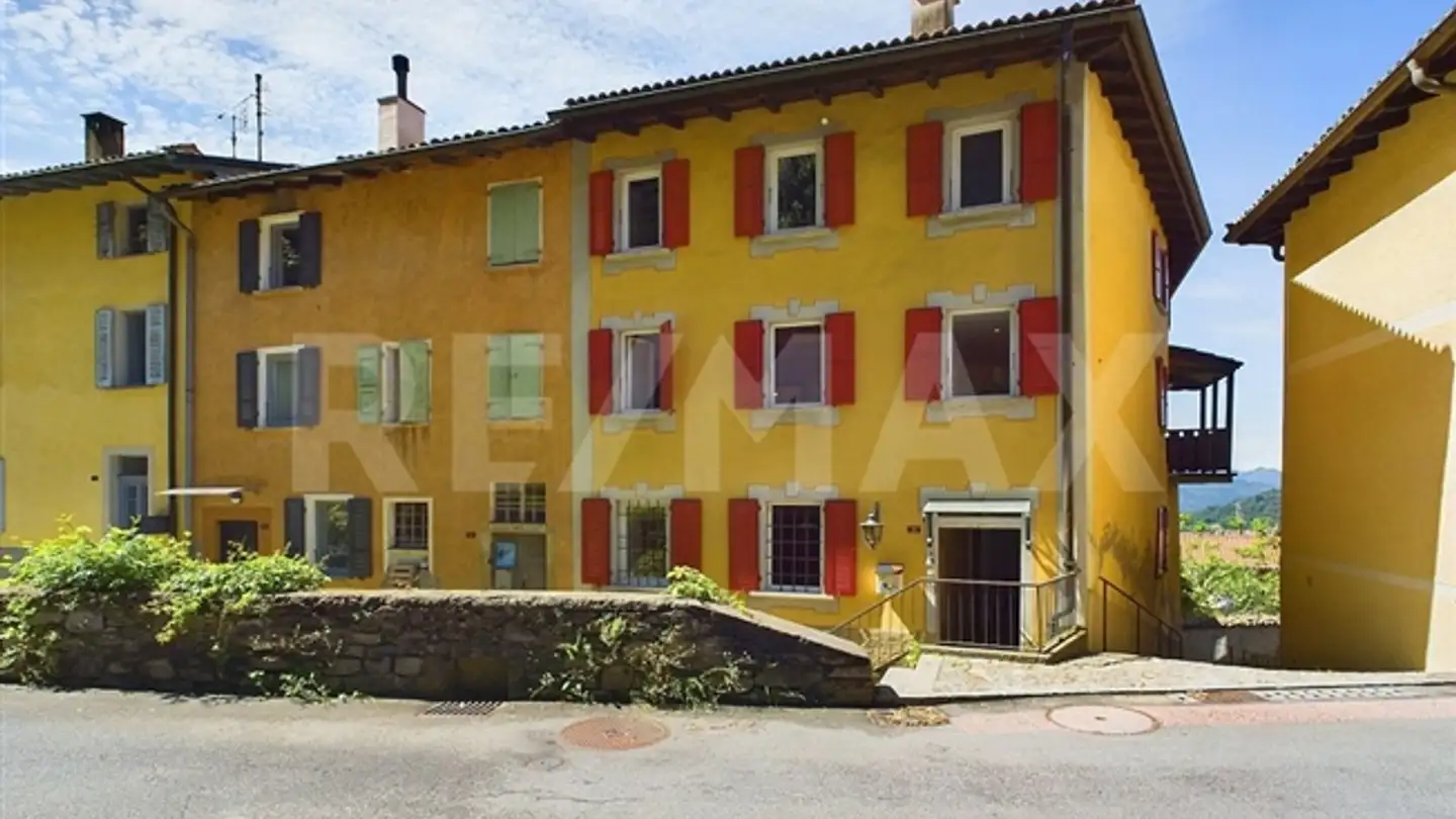 Einfamilienhaus kaufen - 6994 Aranno