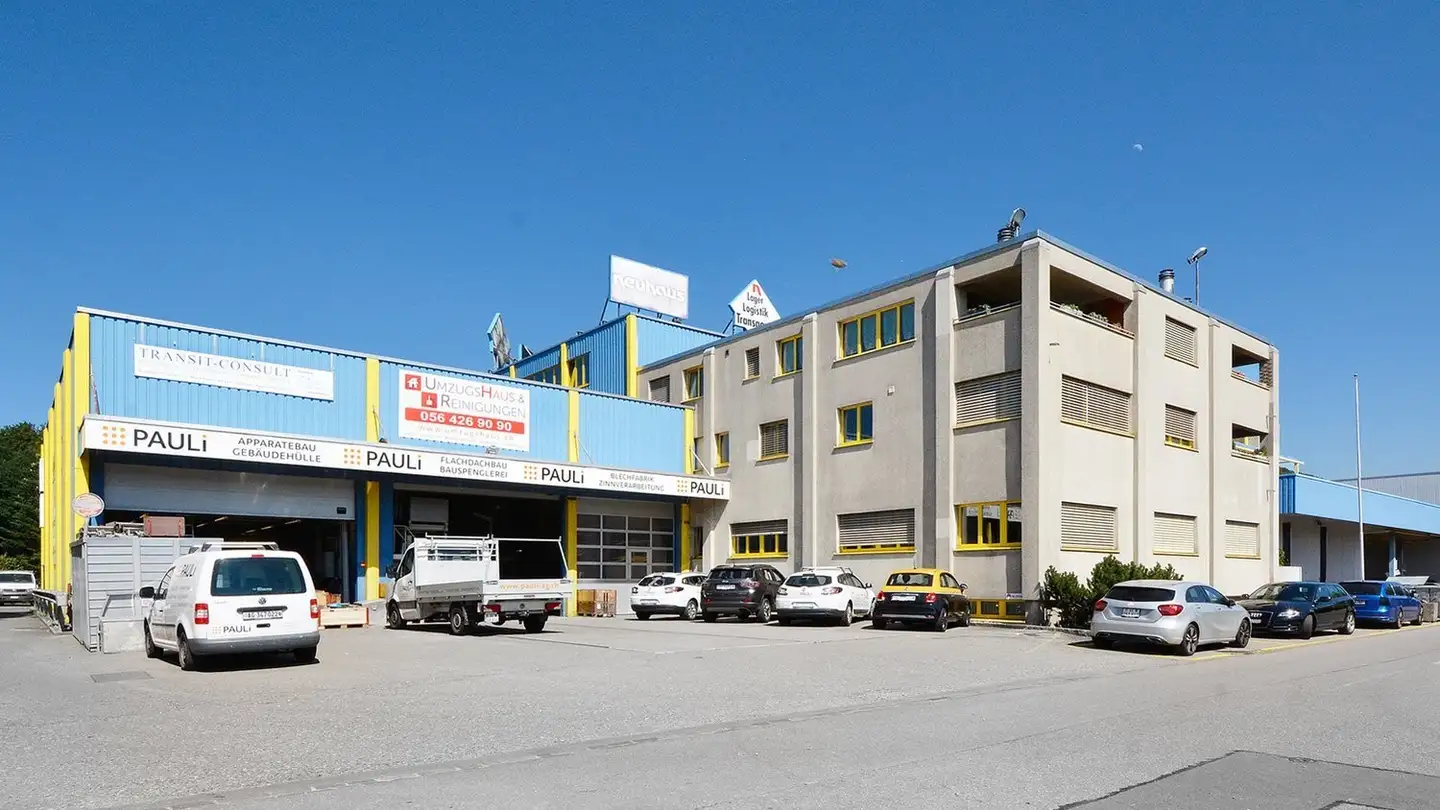 Gewerbe mieten - Landstrasse 2, 5436 Würenlos