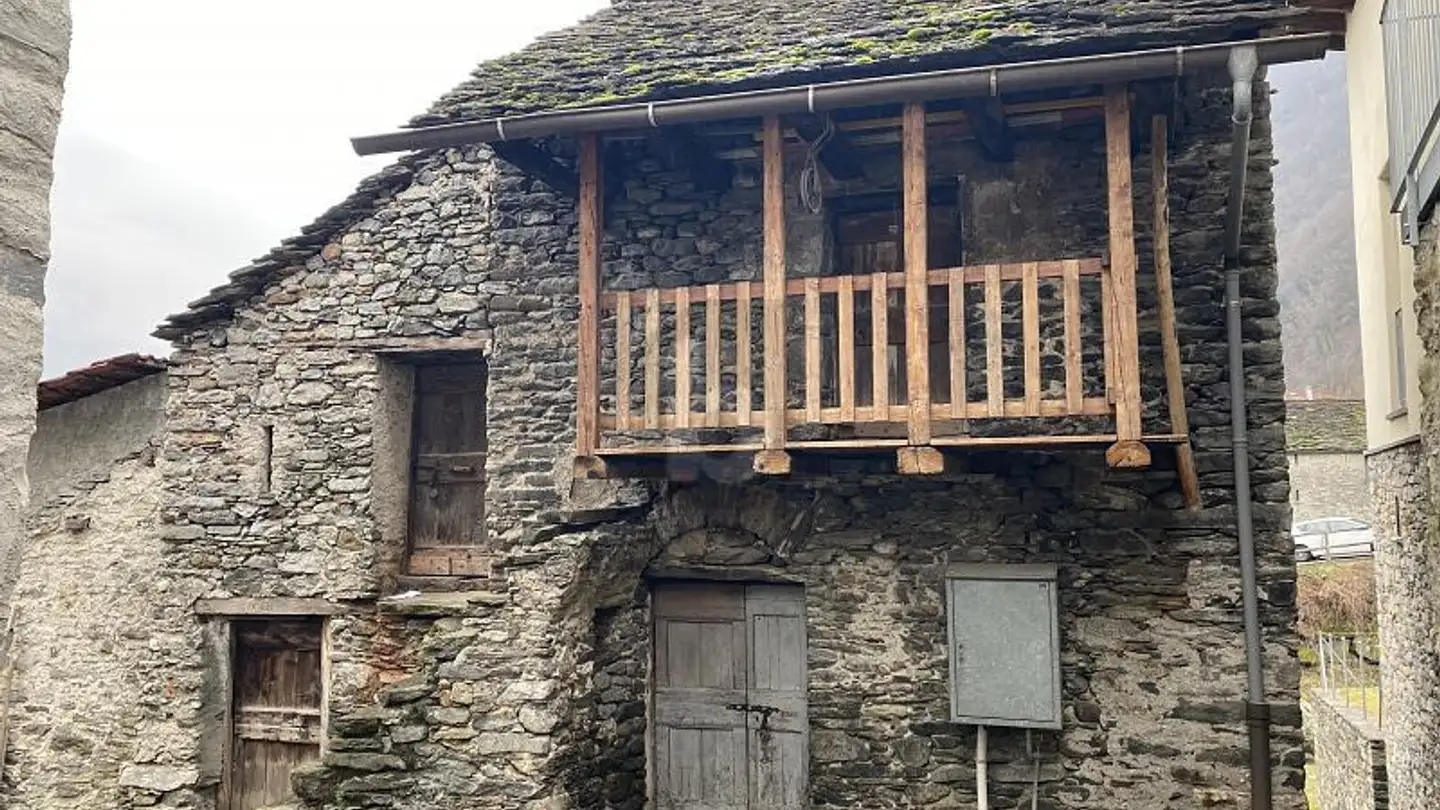 Bauernhof kaufen - 6525 Gnosca - Foto 2