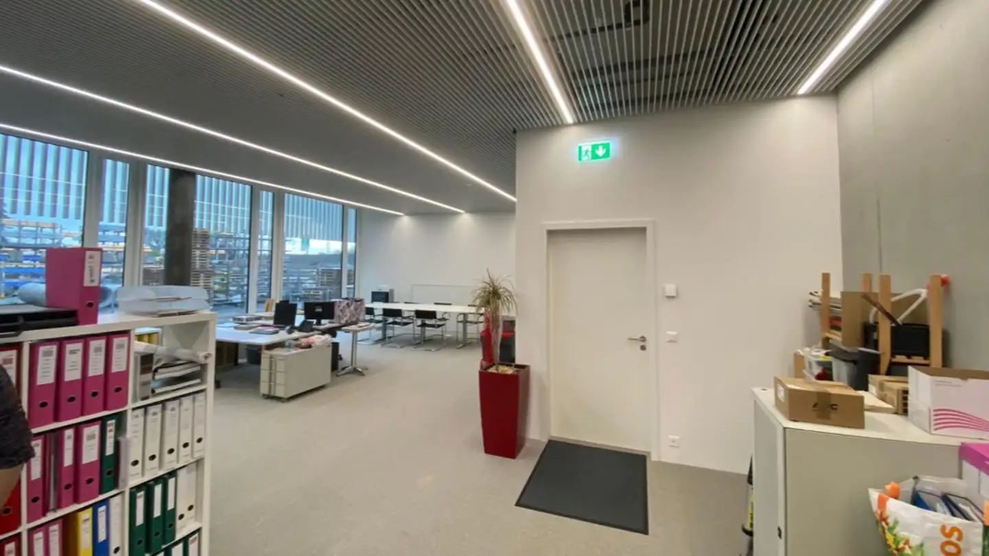 Bürofläche mieten - Sumpfstrasse 18, 6312 Steinhausen - Foto 3