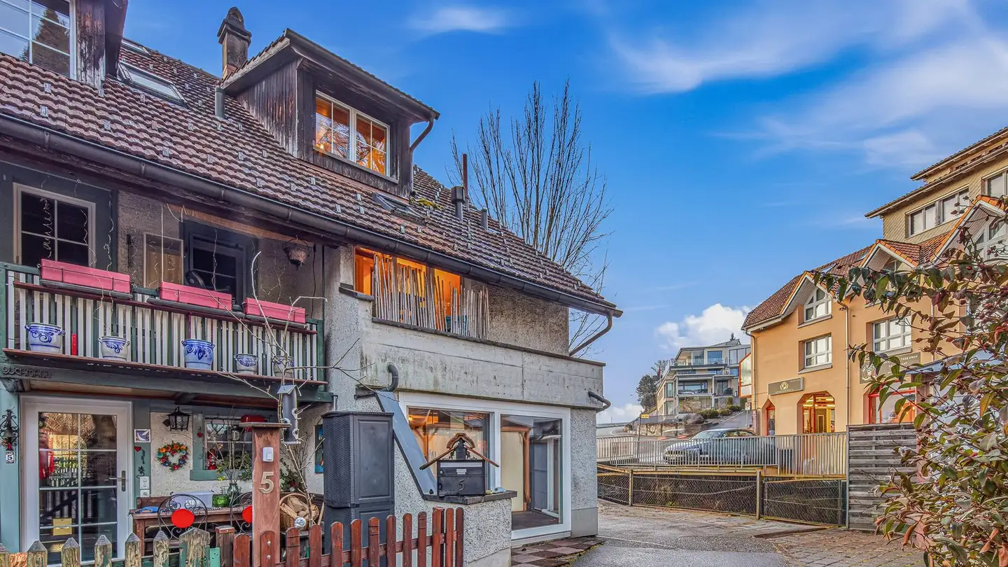 Row house for sale - Oberdorfstrasse 3, 8340 Hinwil