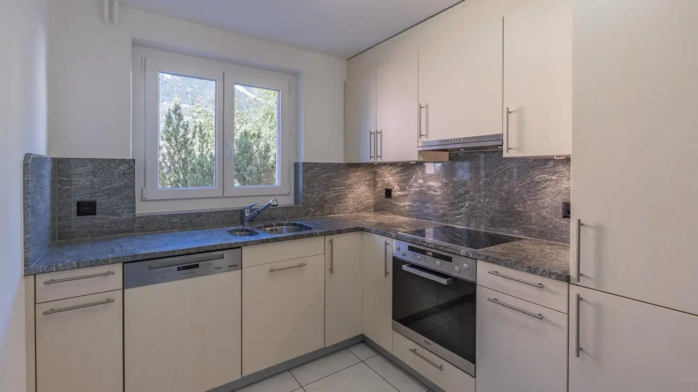Wohnung mieten - Oberalpstrasse 56, 7000 Chur - Foto 3