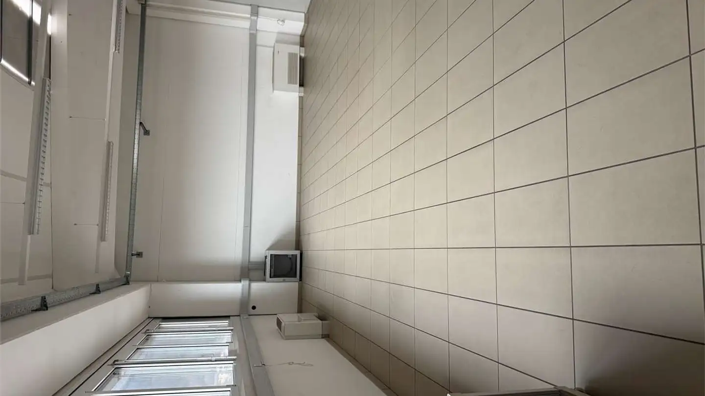 Storage space for rent - 6595 Riazzino - Photo 2