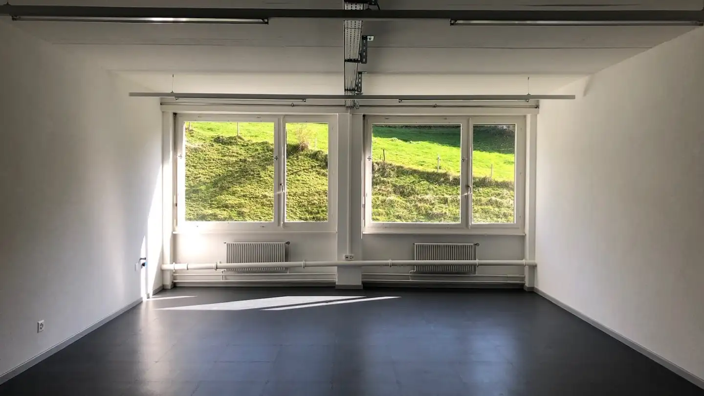 Commerciale in affitto - Bahnhofstrasse 42, 6162 Entlebuch - Photo 2