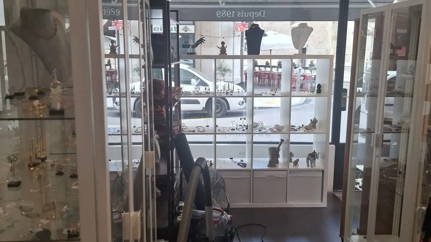 Commercial à louer - Rue Vallin 12, 1201 Genève
