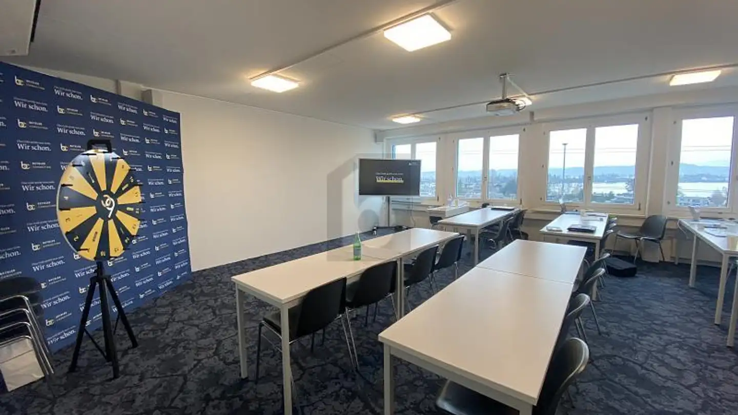 Office space for rent - 8808 Pfäffikon SZ - Photo 2