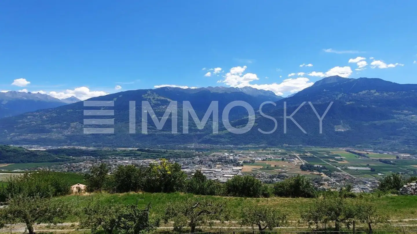 Constructible plot for sale - 1976 Erde - Photo 3