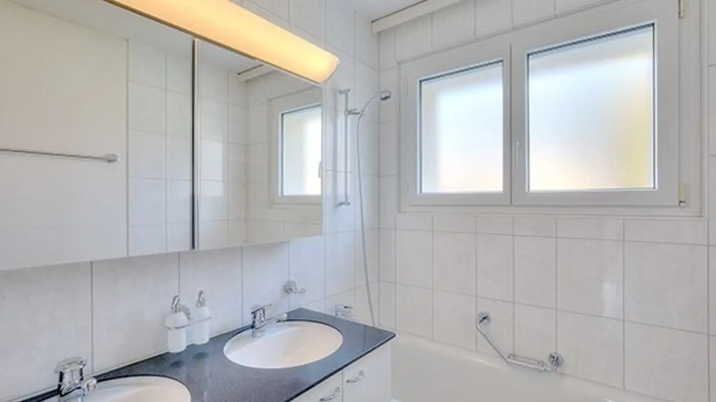 Appartement à louer - Im Brühl 12, 8112 Otelfingen - Photo 4