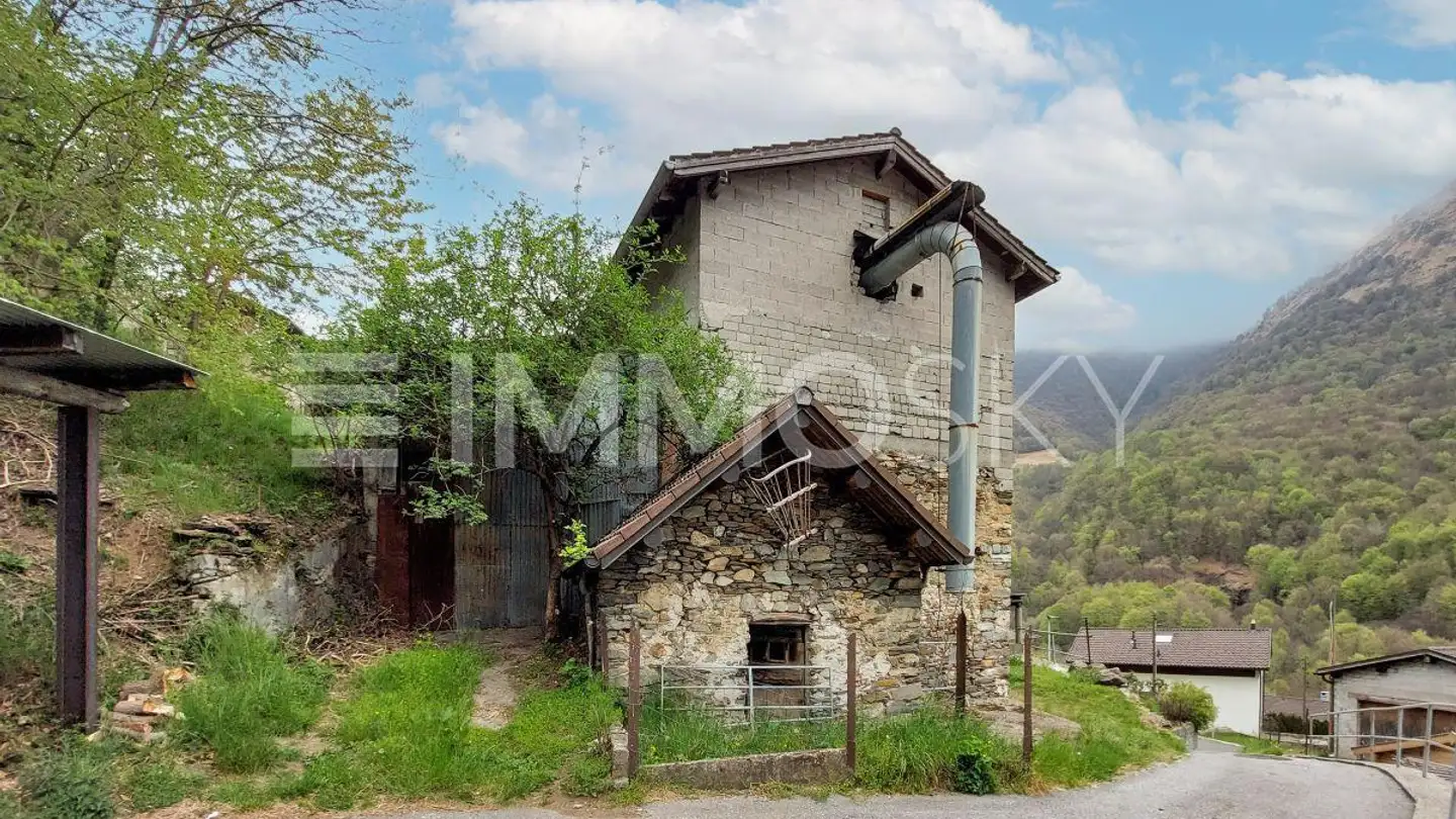 Chalet for sale - 6810 Isone - Photo 2