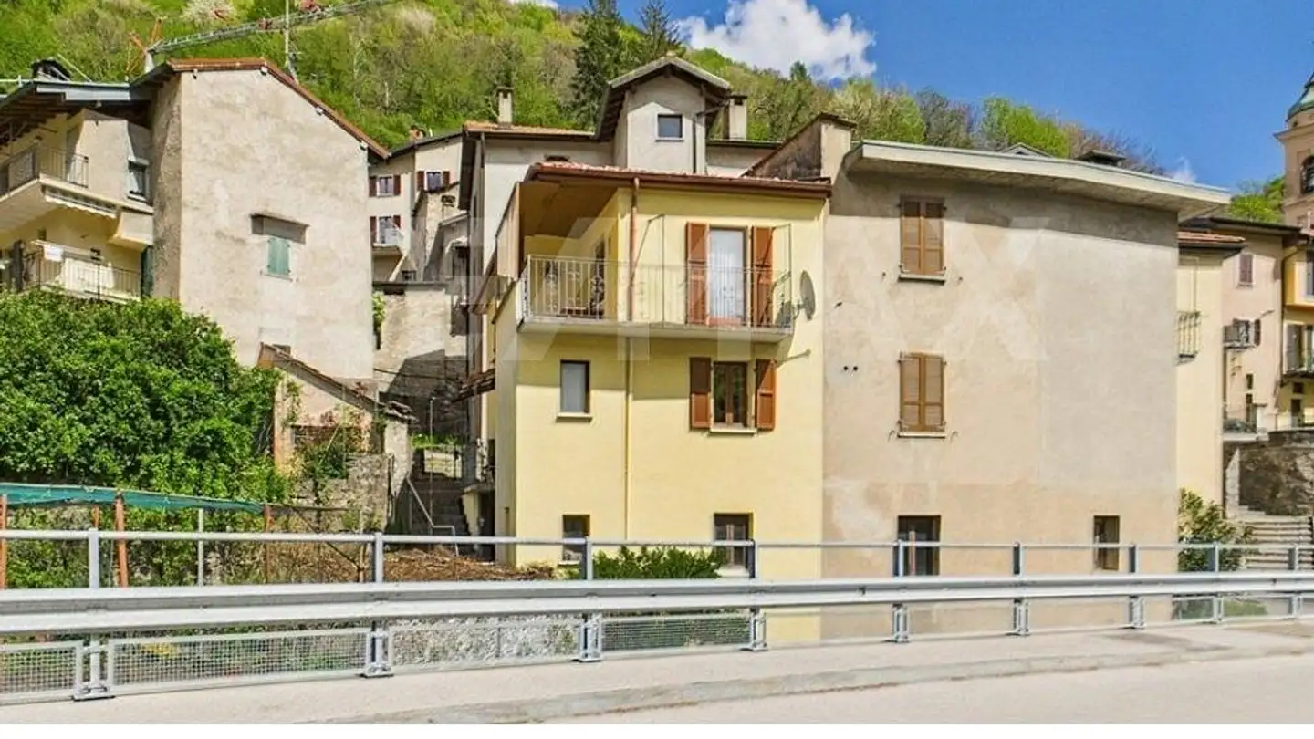 Single house for sale - 6838 Muggio
