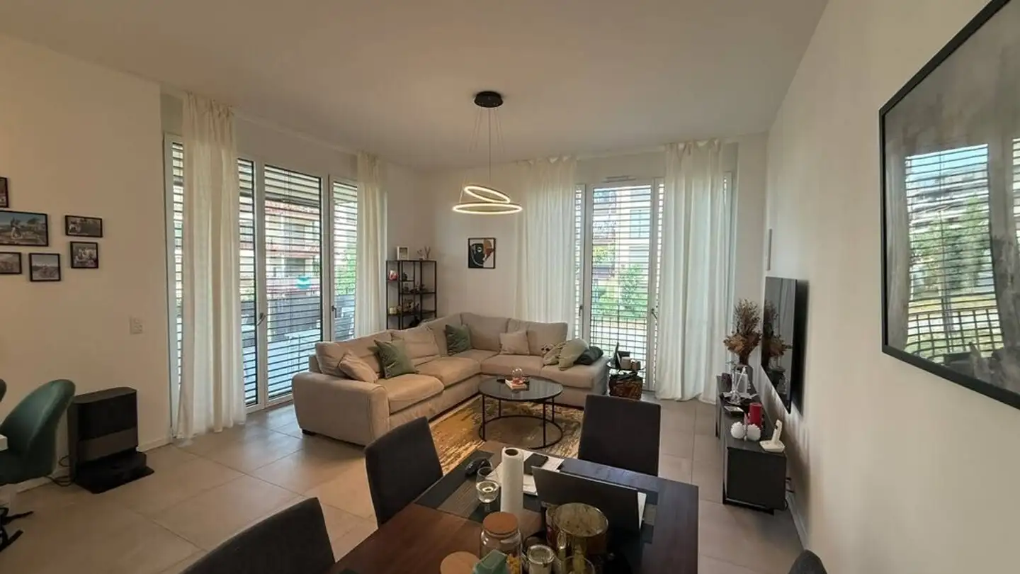 Apartment for rent - Chemin Champ Perrin, 1030 Bussigny - Photo 2
