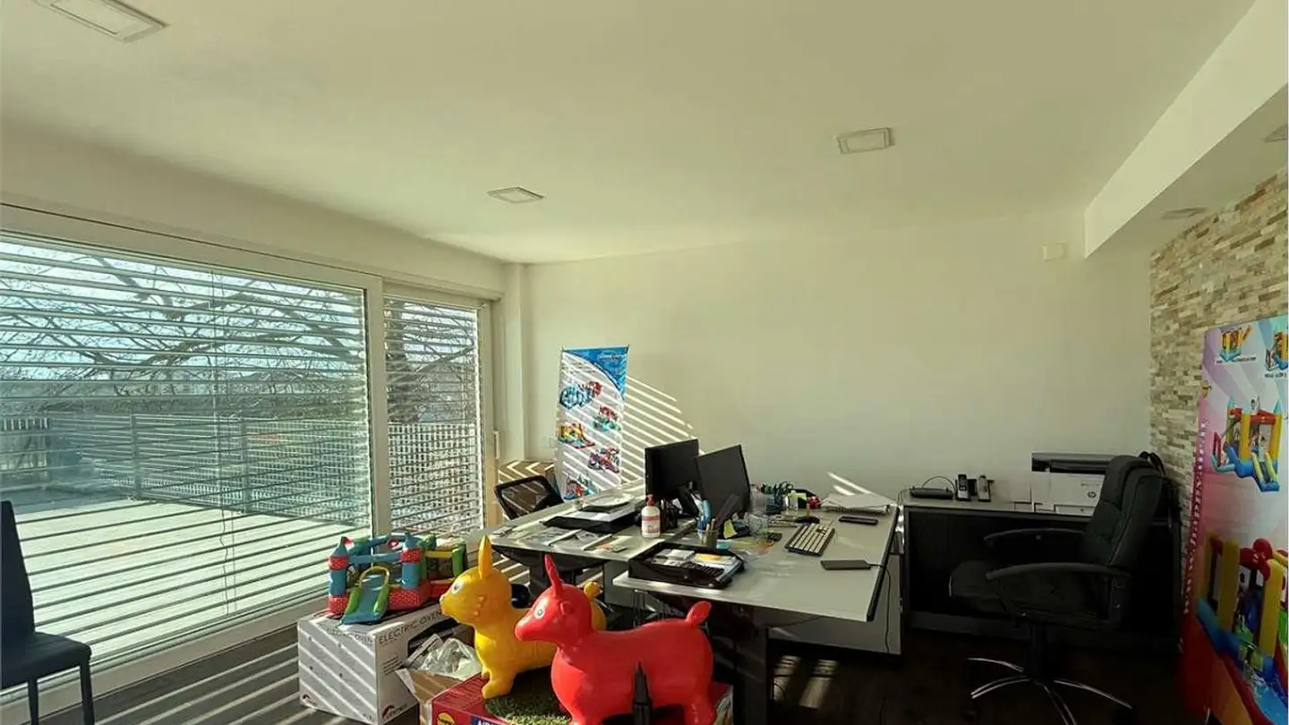 Bureau à louer - 6833 Vacallo - Photo 2