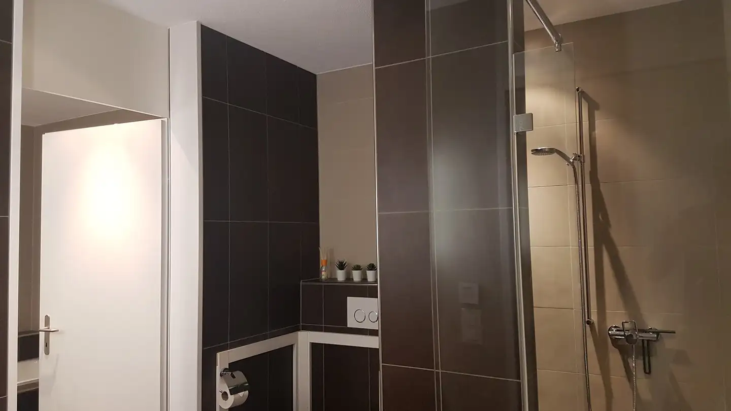 Single room for rent - Kreuzstrasse 11, 8180 Bülach - Photo 2