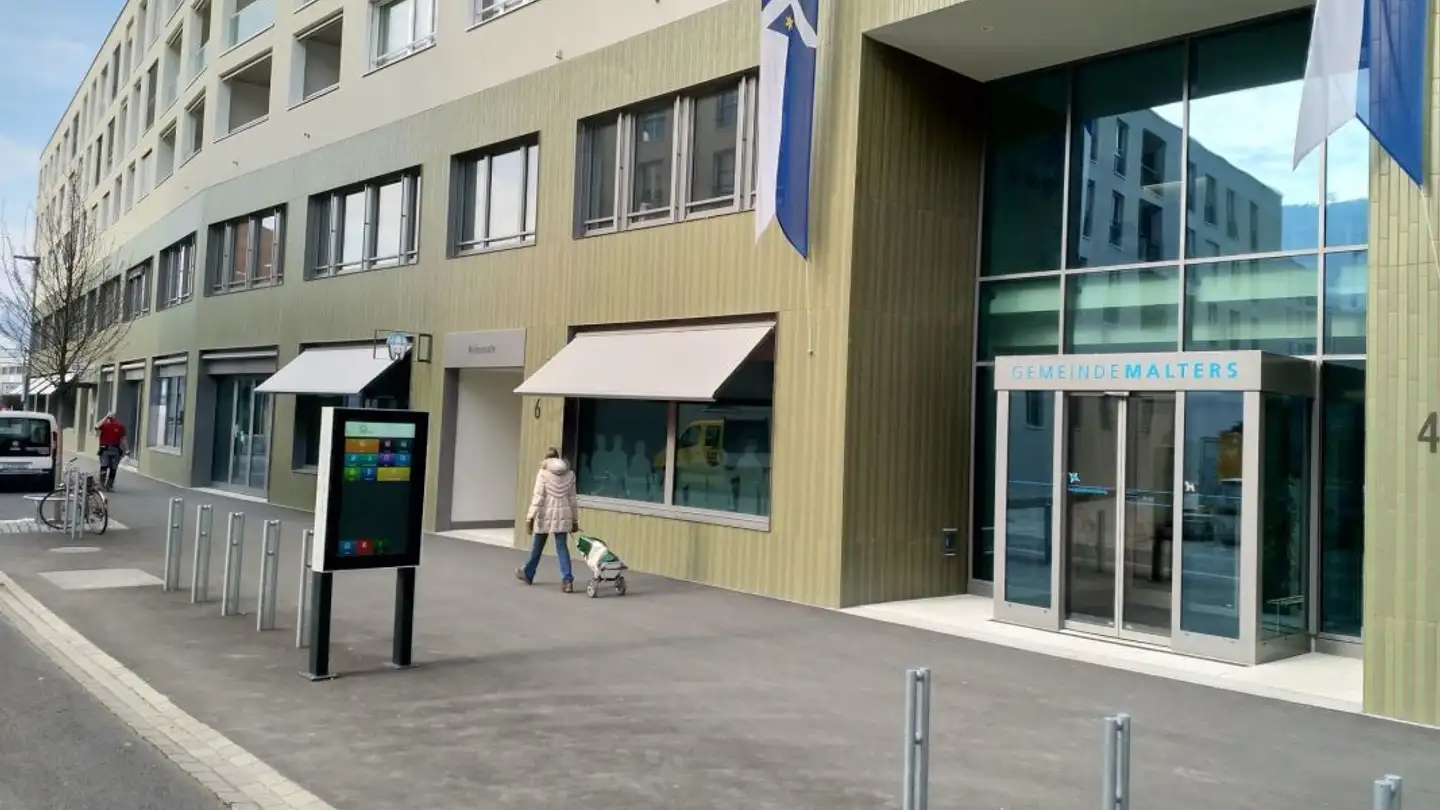 Spazio ufficio in affitto - Weihermatte 2-8, 6102 Malters - Photo 3