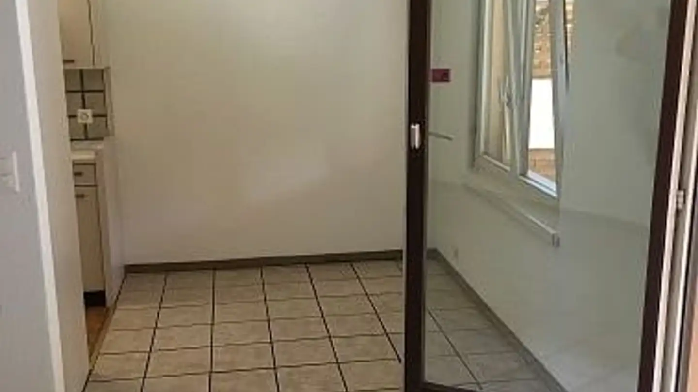 Apartment for rent - Opfikonerstrasse, 8303 Bassersdorf - Photo 4