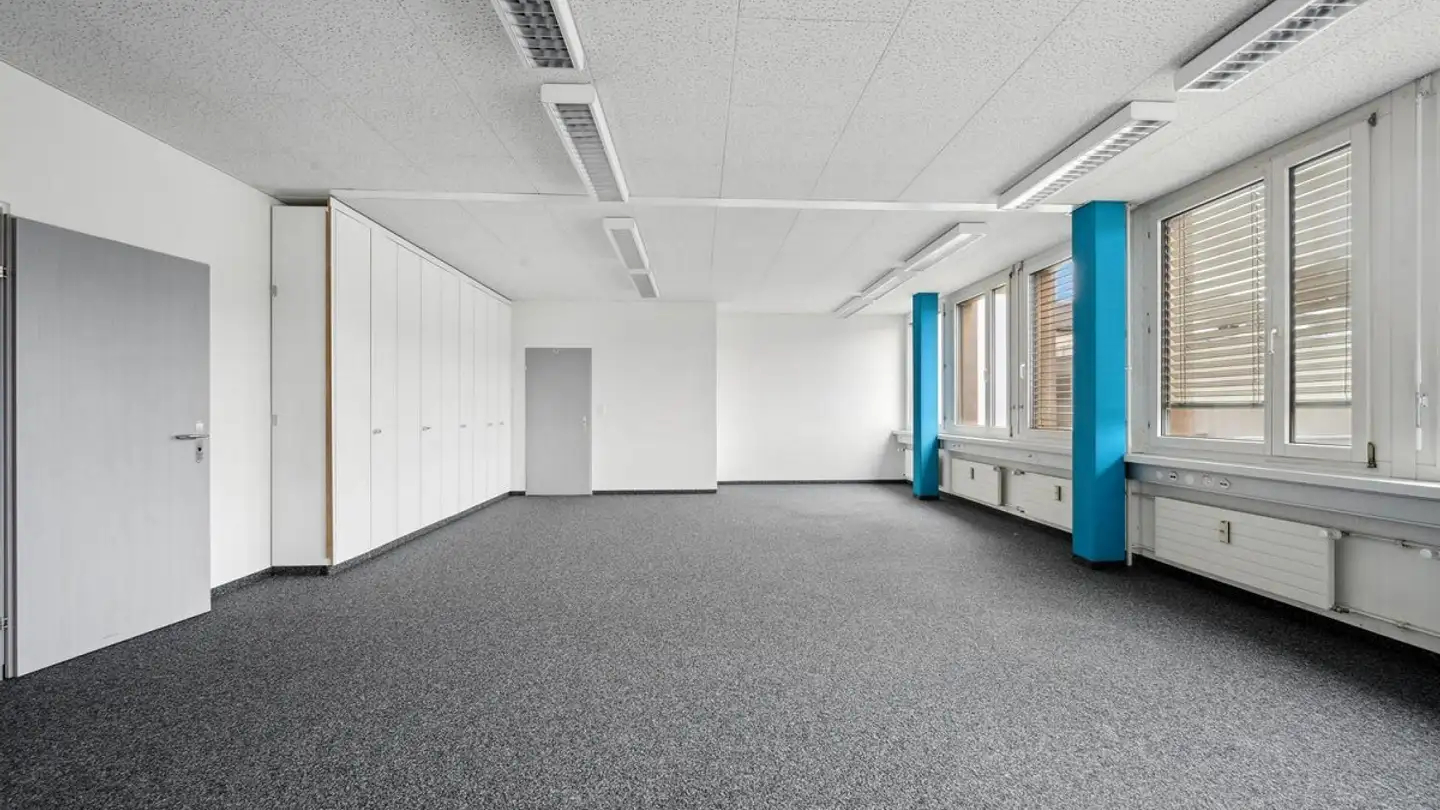 Office space for rent - Kanalstrasse 6, 8953 Dietikon - Photo 2