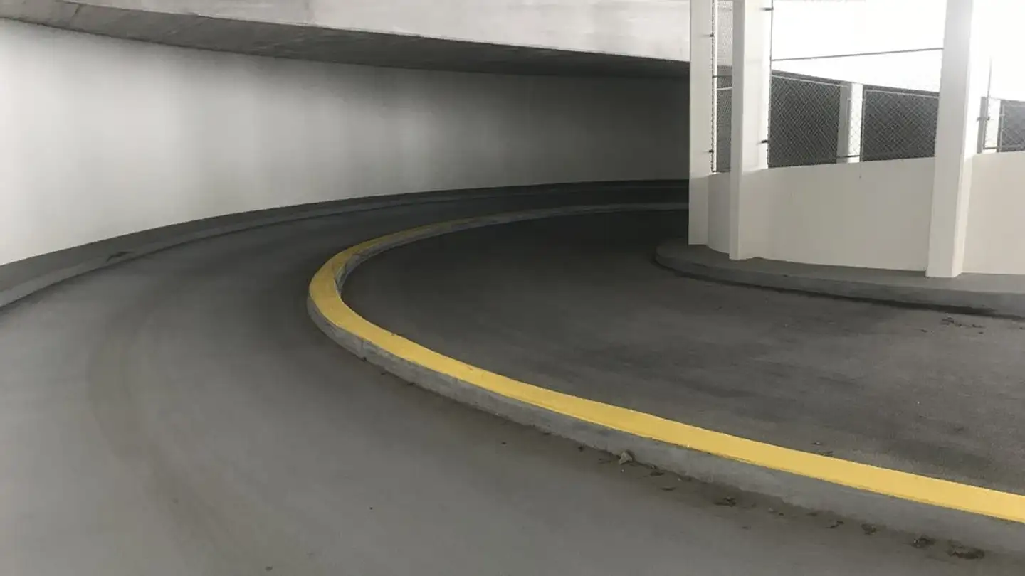 Underground parking space for rent - Avenue Sainte-Cécile 5, 1217 Meyrin - Photo 3