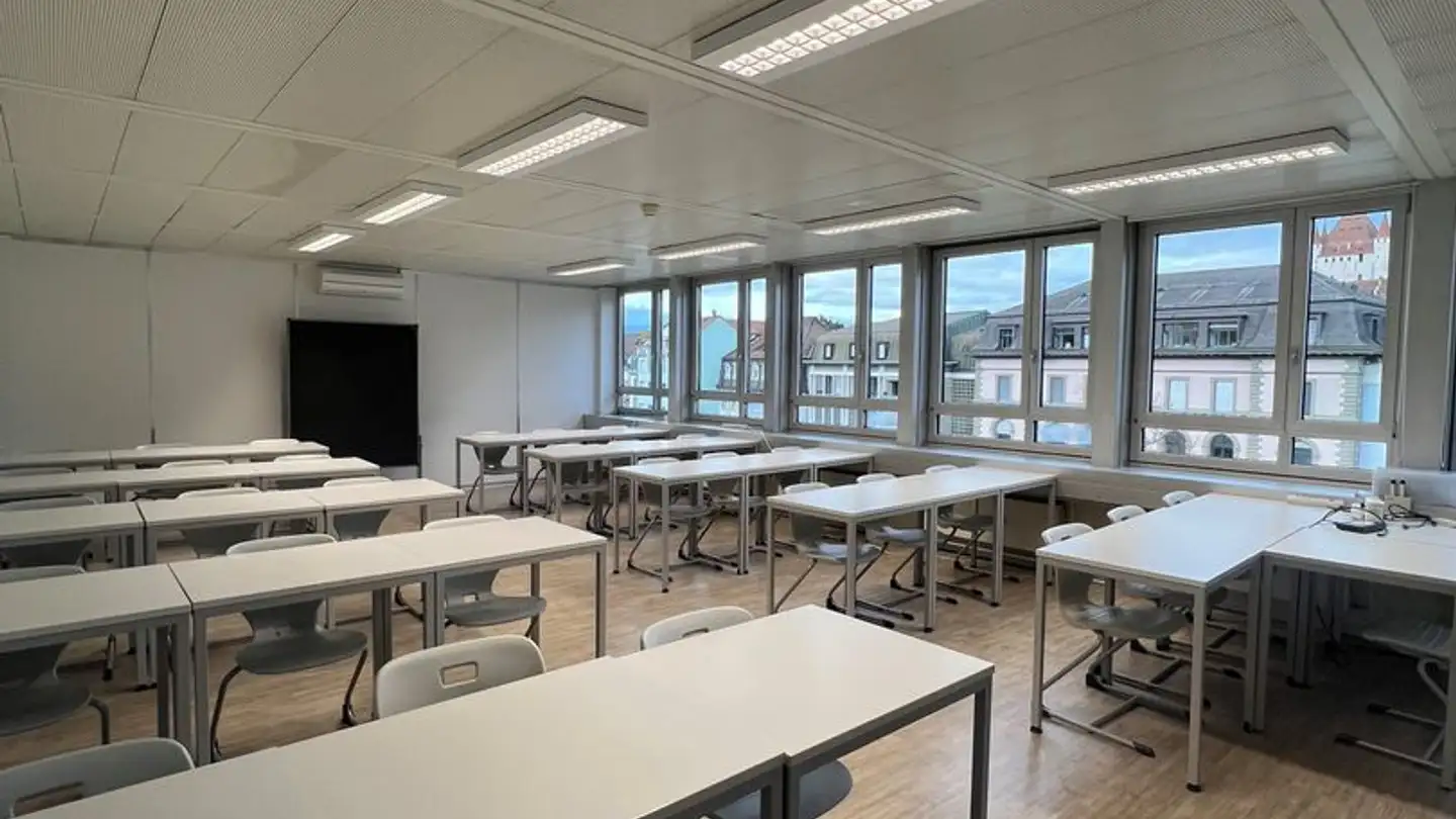 Commercial for rent - Aarestrasse 38b, 3600 Thun - Photo 4