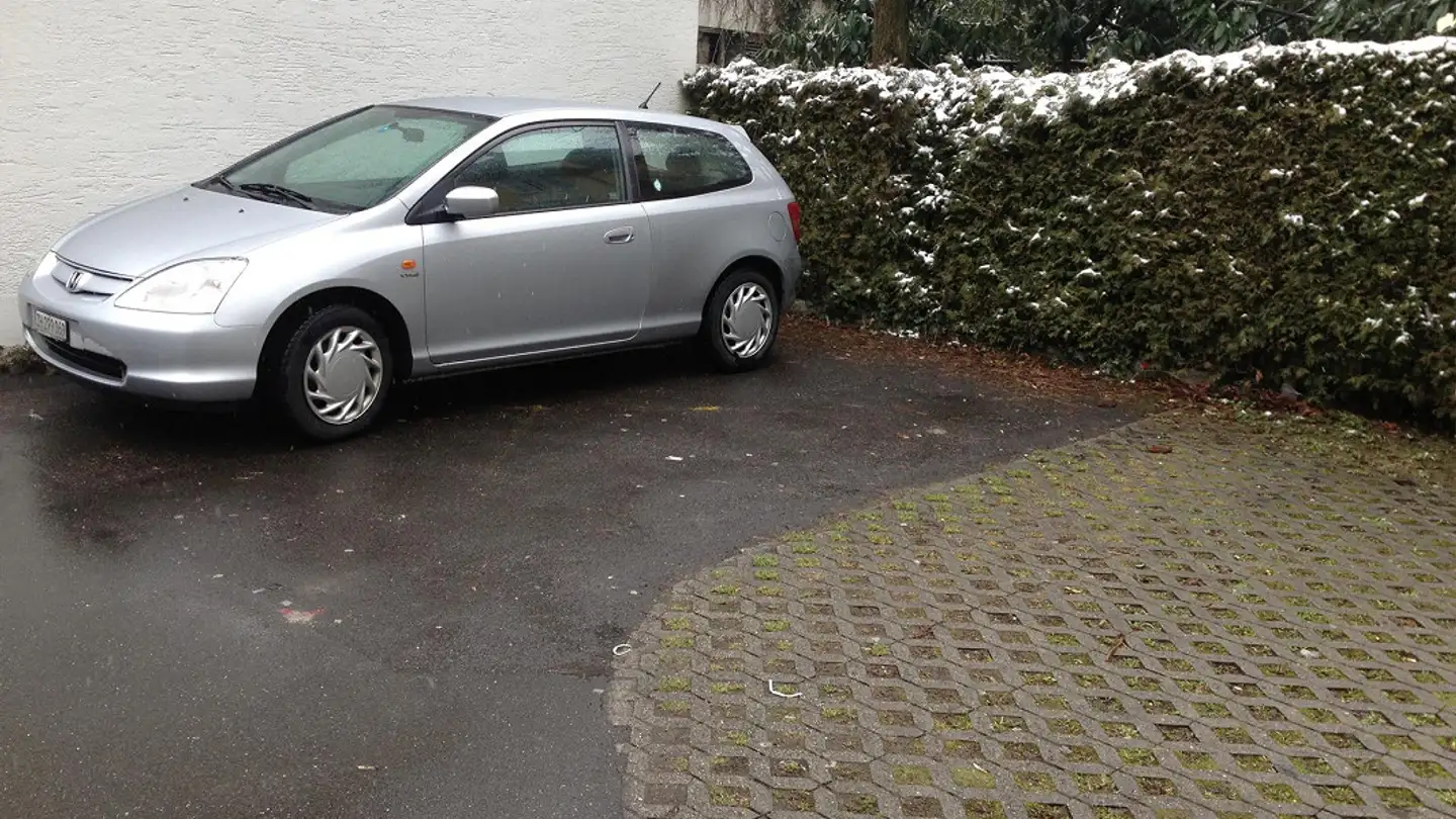 Parcheggio esterno in affitto - Maihofstrasse, 6006 Luzern
