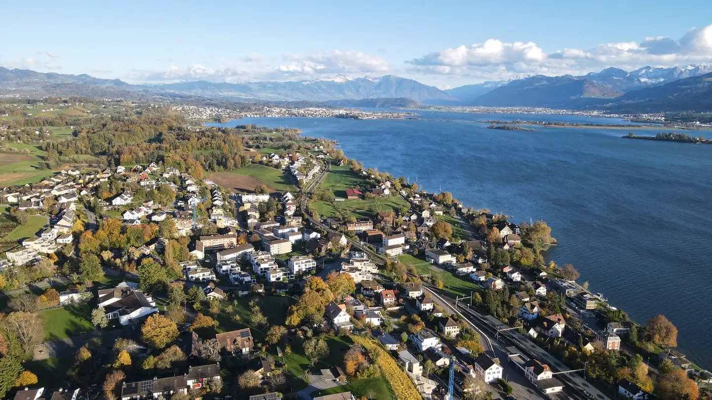 Appartement à vendre - Im Gsteig 12, 8713 Uerikon