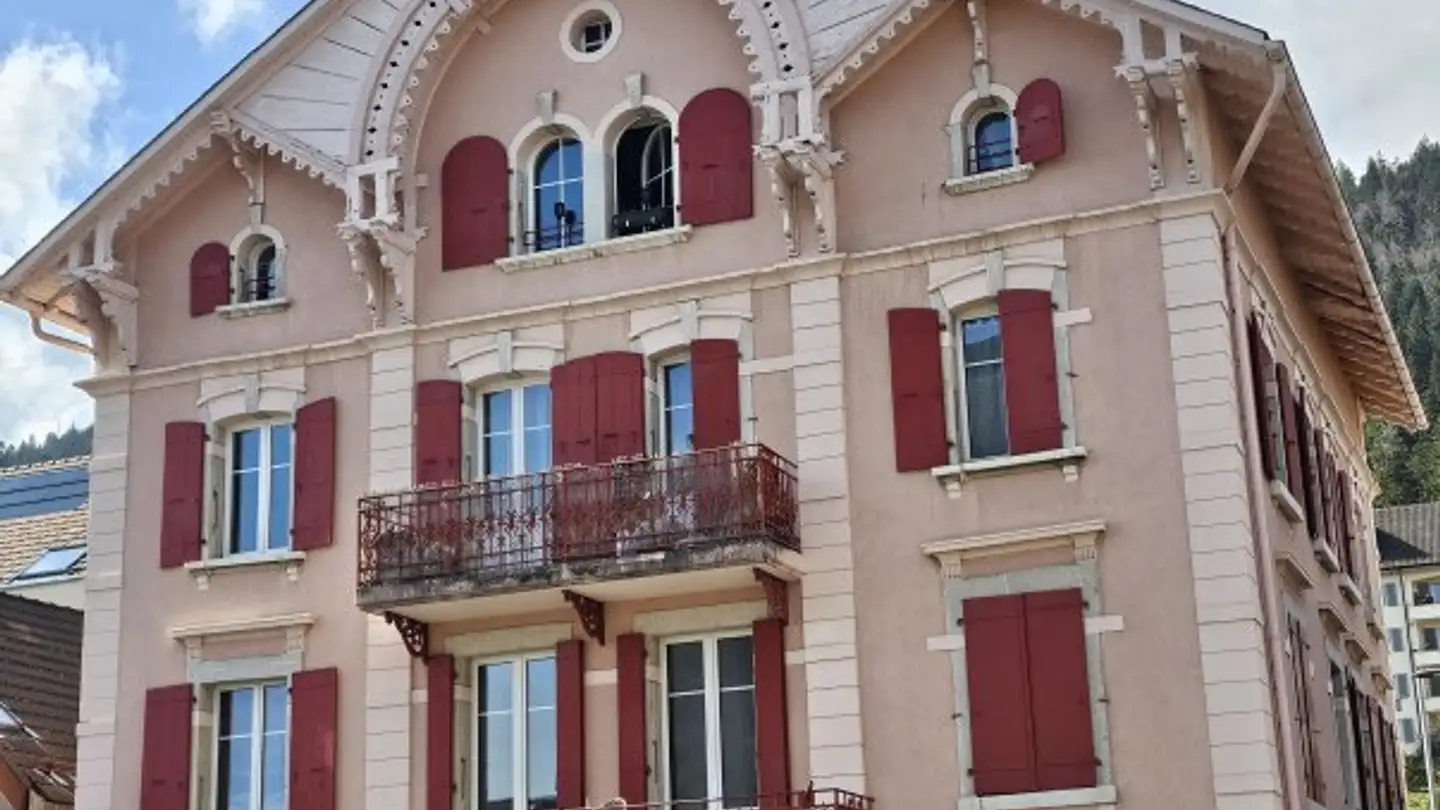 Place de parking extérieure à louer - Rue De L'epervier 7, 2053 Cernier
