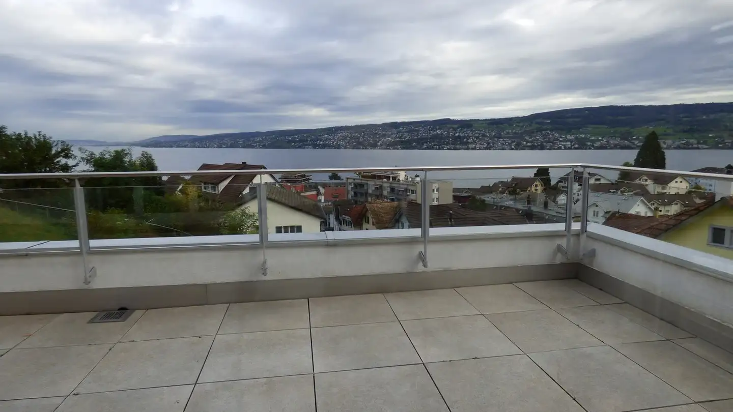 Appartement à louer - Steinbruchstrasse 28, 8810 Horgen