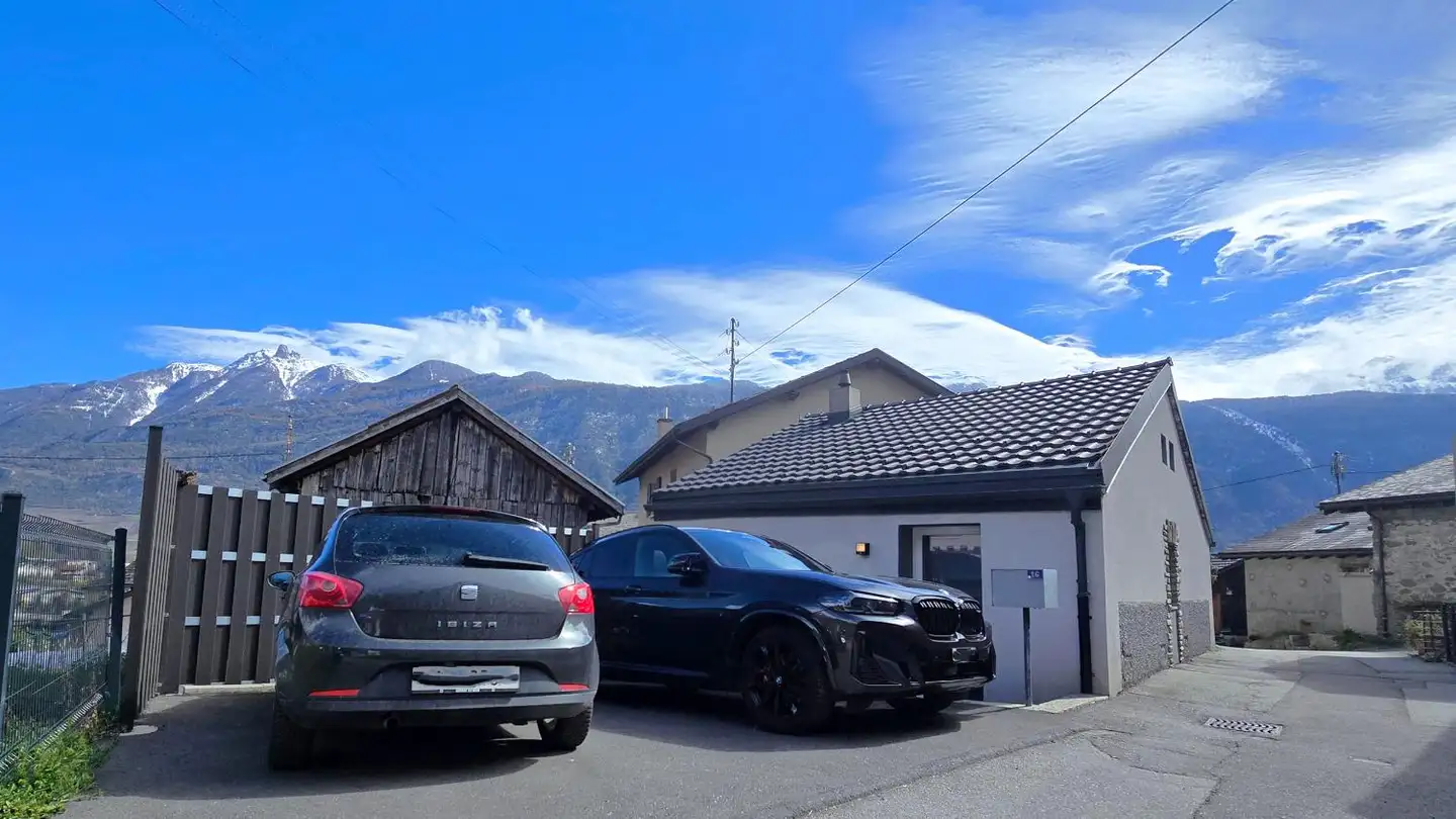 Single house for sale - 1926 Fully