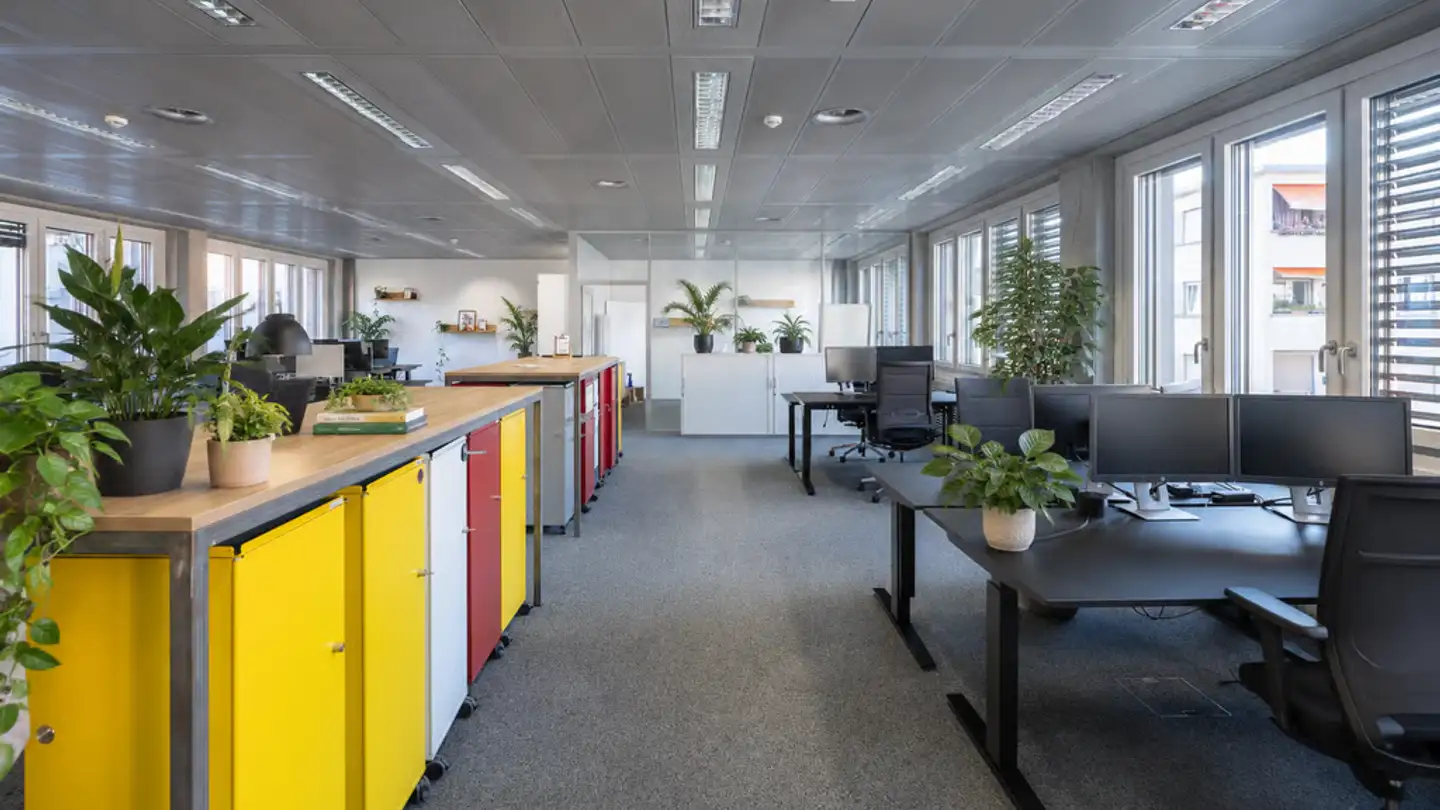 Bürofläche mieten - Rue D'aarberg / Aarbergstrasse 107, 2502 Biel/Bienne - Foto 2