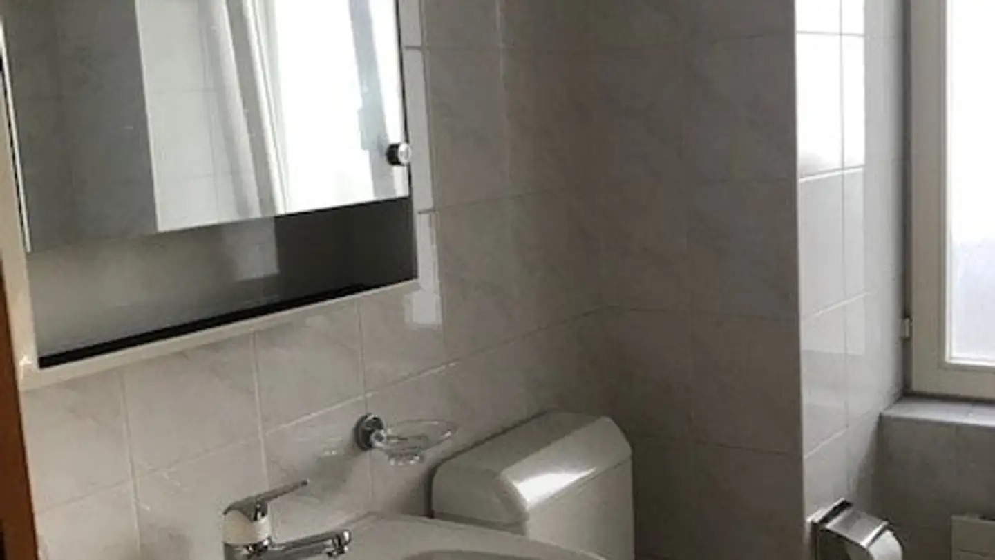 Appartement à louer - 6776 Piotta - Photo 4