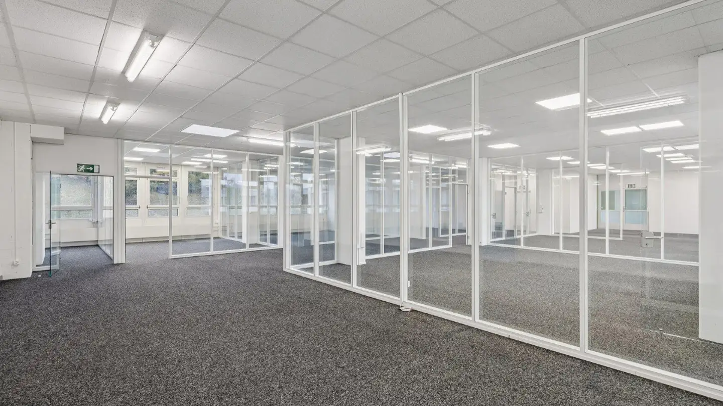 Commercial for rent - Undermülistrasse 24, 8320 Fehraltorf